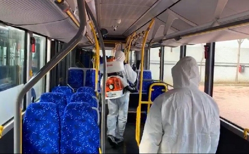 Shoqata e Transportit refuzon hapjen: Zbardhen 13 rregullat e protokollit te sigurise